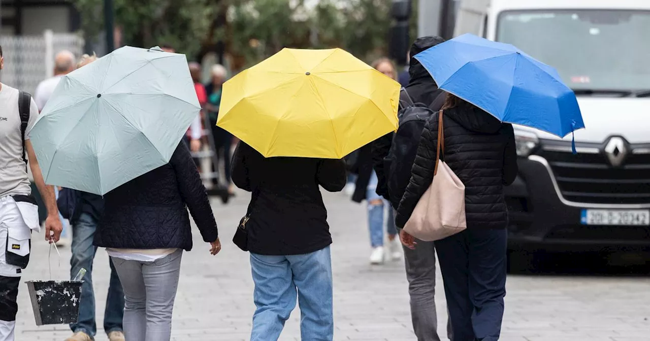 Met Eireann warn that temperatures will dip as heavy rain to move in