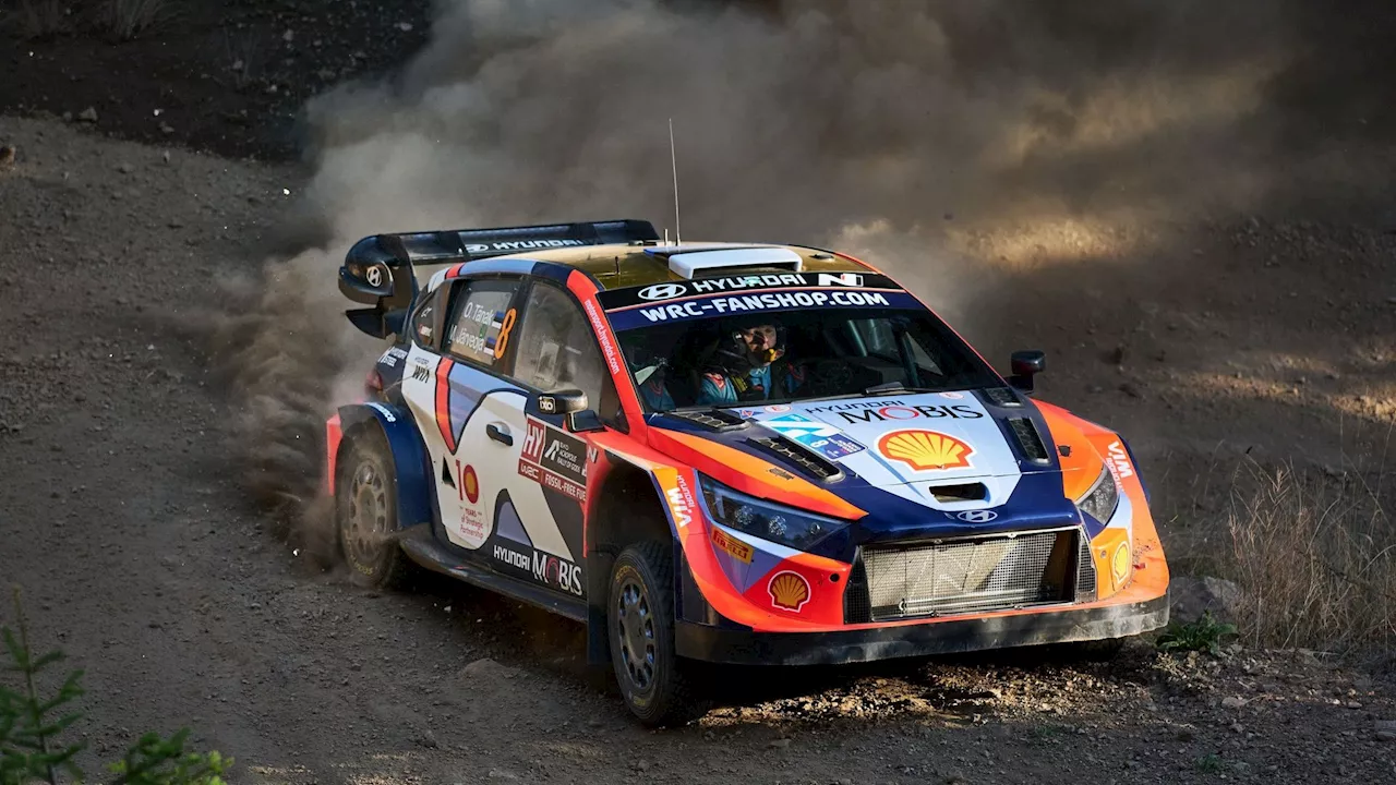 WRC Grèce : trois pilotes Hyundai sur le podium provisoire, Neuville 3e, hécatombe chez Toyota