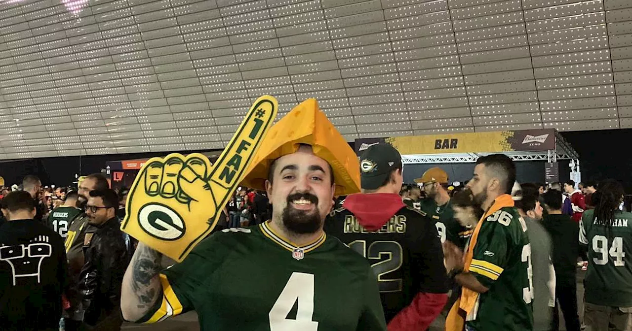 Torcedores celebram passagem do Green Bay Packers com famosa cabeça de queijo: ‘É um orgulho’