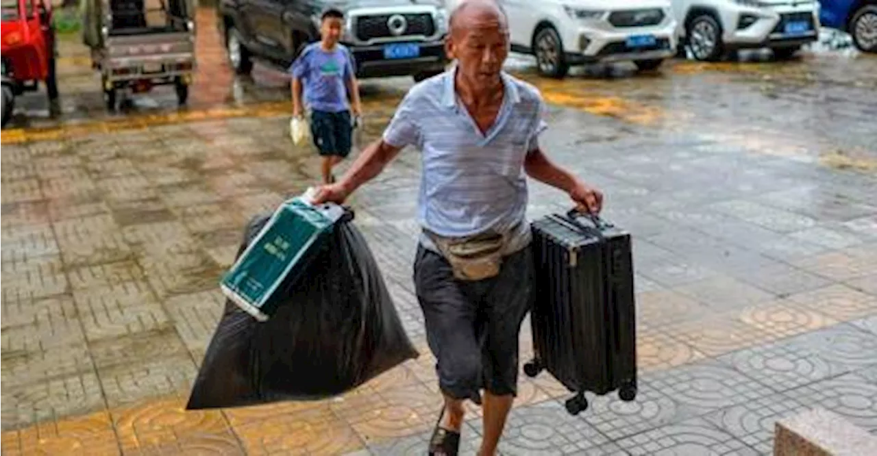 Super Typhoon Yagi makes landfall in South China’s Hainan