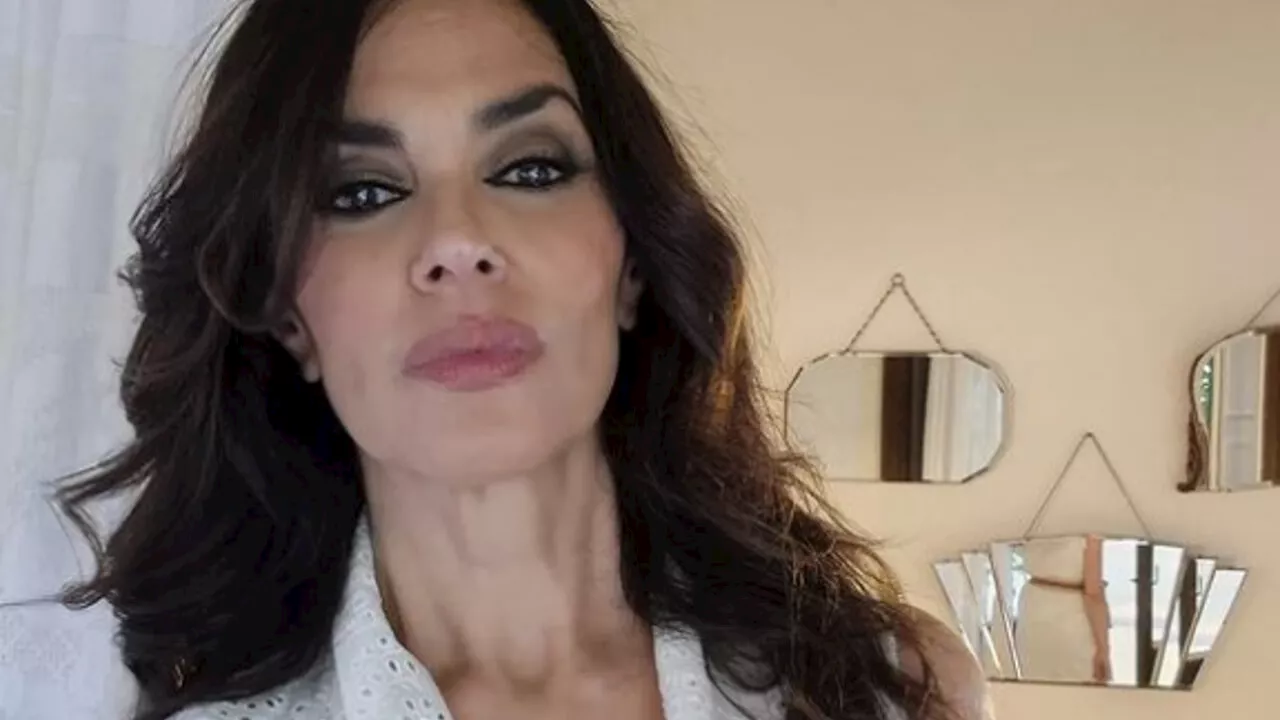 Maria Grazia Cucinotta: "Scampata per miracolo a uno stupro, la polizia non fece niente"