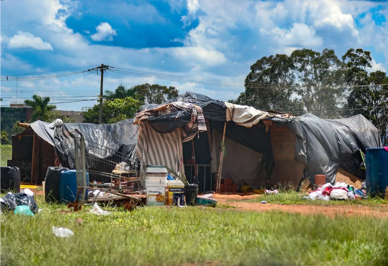 Brasil tinha 160,4 mil moradores em domicílios improvisados em 2022, mostra IBGE