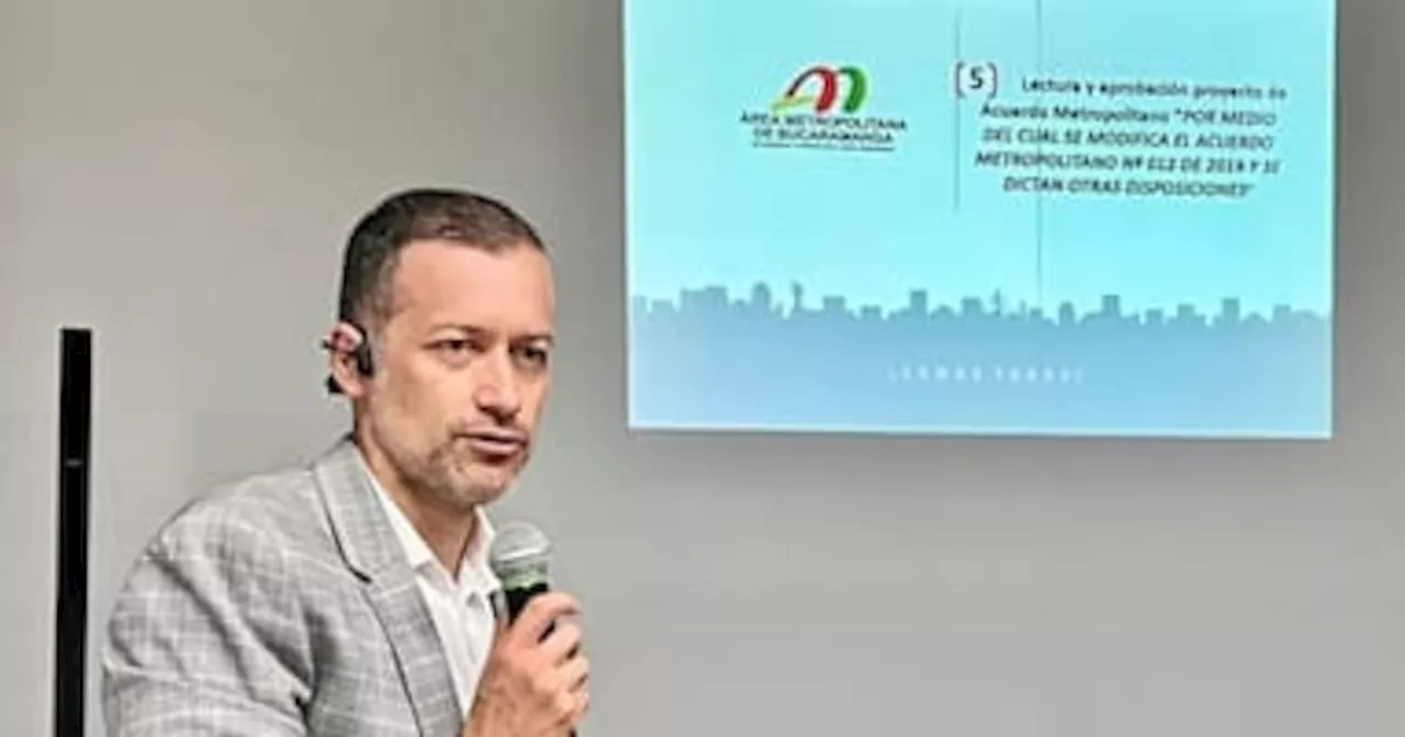 El médico “John Manuel Delgado Nivia, elegido Director del Área Metropolitana de Bucaramanga”