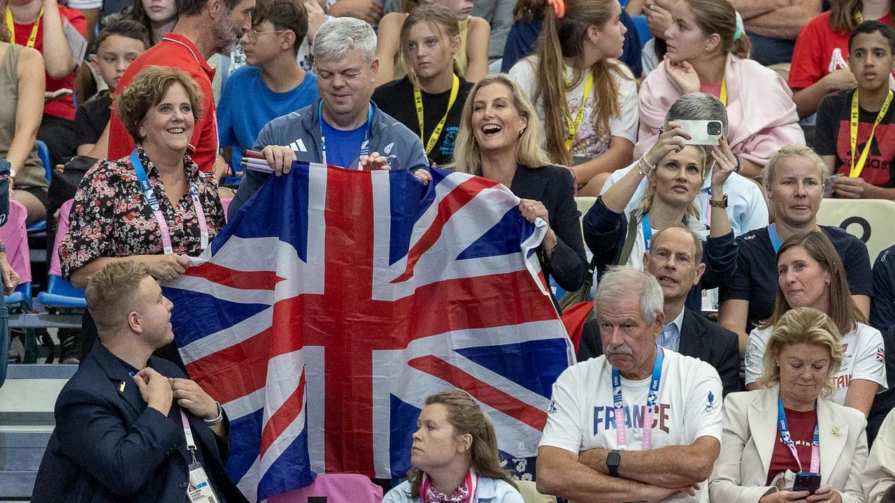 Sofía de Edimburgo se vuelca animando al equipo británico en los Juegos Paralímpicos