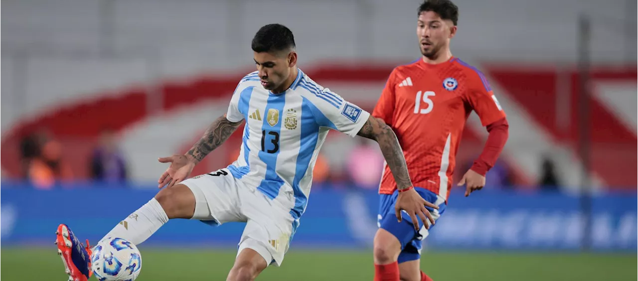 Argentina goleó 3-0 a Chile y sigue siendo líder de las eliminatorias