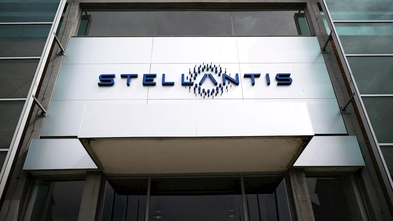 Stellantis recalls 1.5M Ram trucks to fix software bug