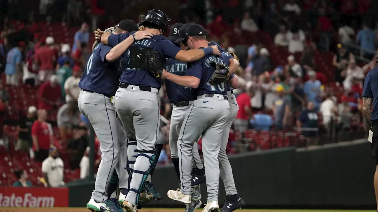 Dylan Moore's HR, Bryce Miller's 6 scoreless innings carry Mariners past Cardinals 6-1