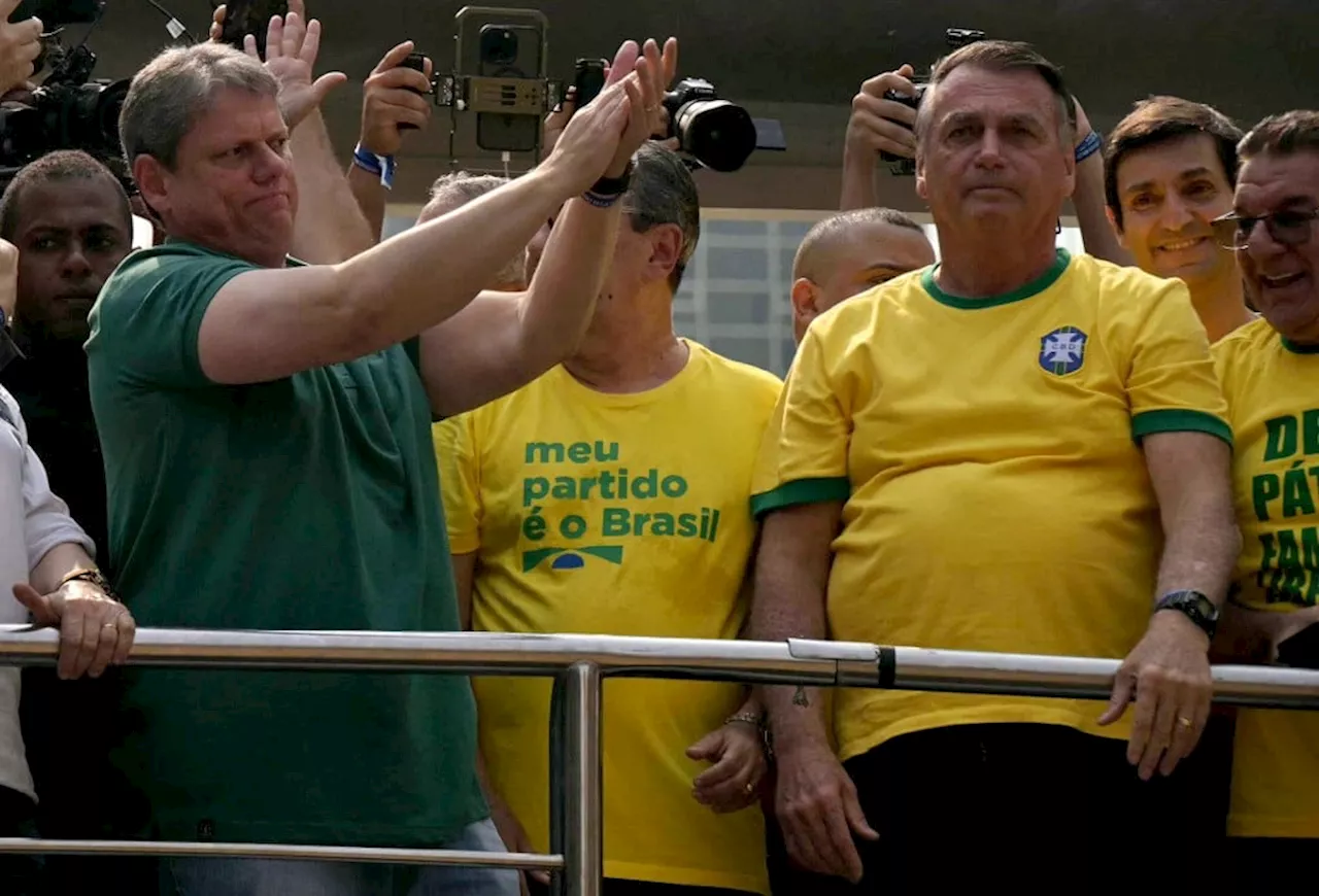 Bolsonaristas vão à Paulista em manifestação contra Moraes