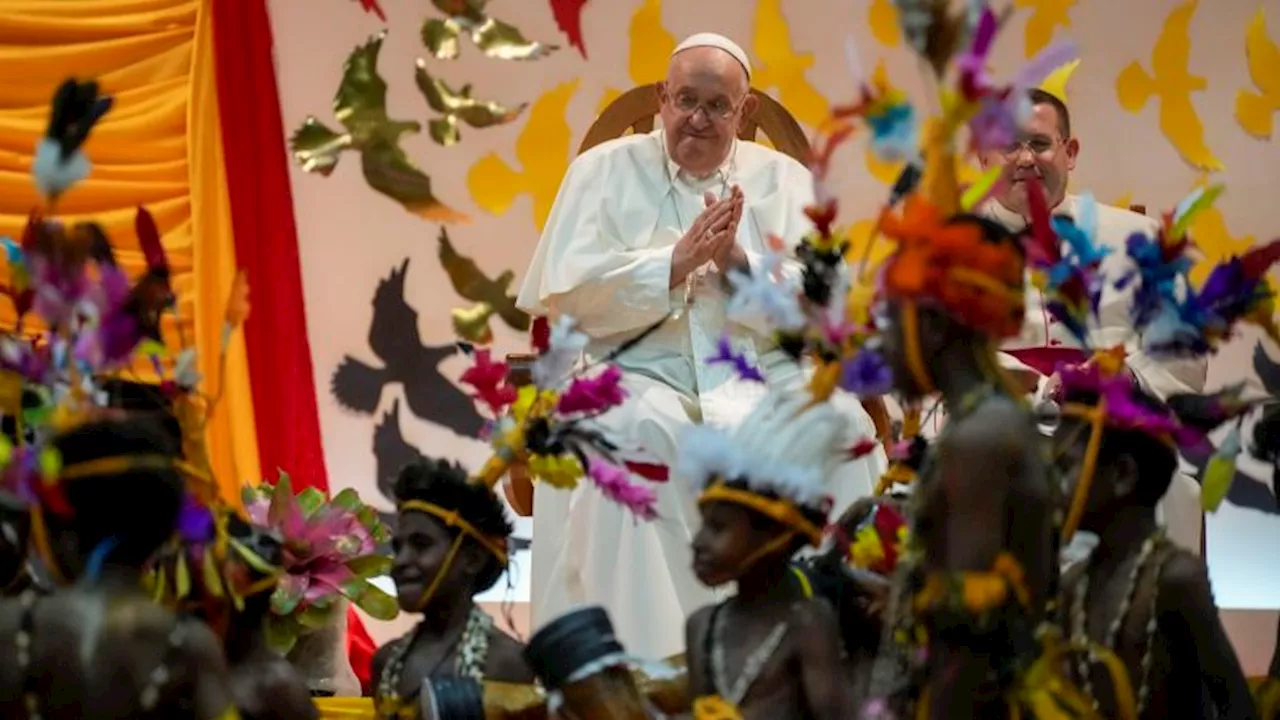 Pope Francis concludes first day in Papua New Guinea with focus on serving marginalized communities