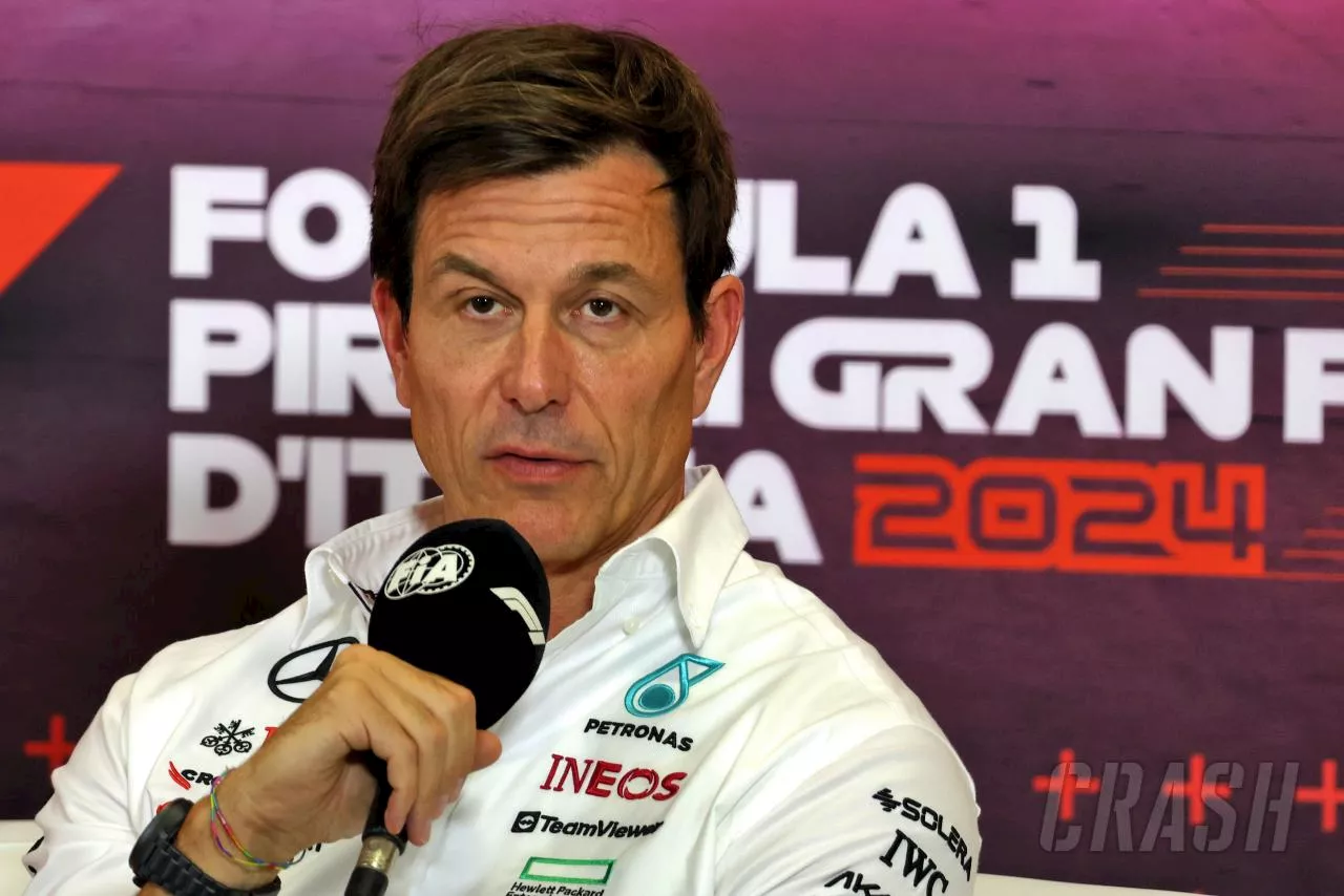 Toto Wolff accused of “mischief” to irk Red Bull as he chases Max Verstappen