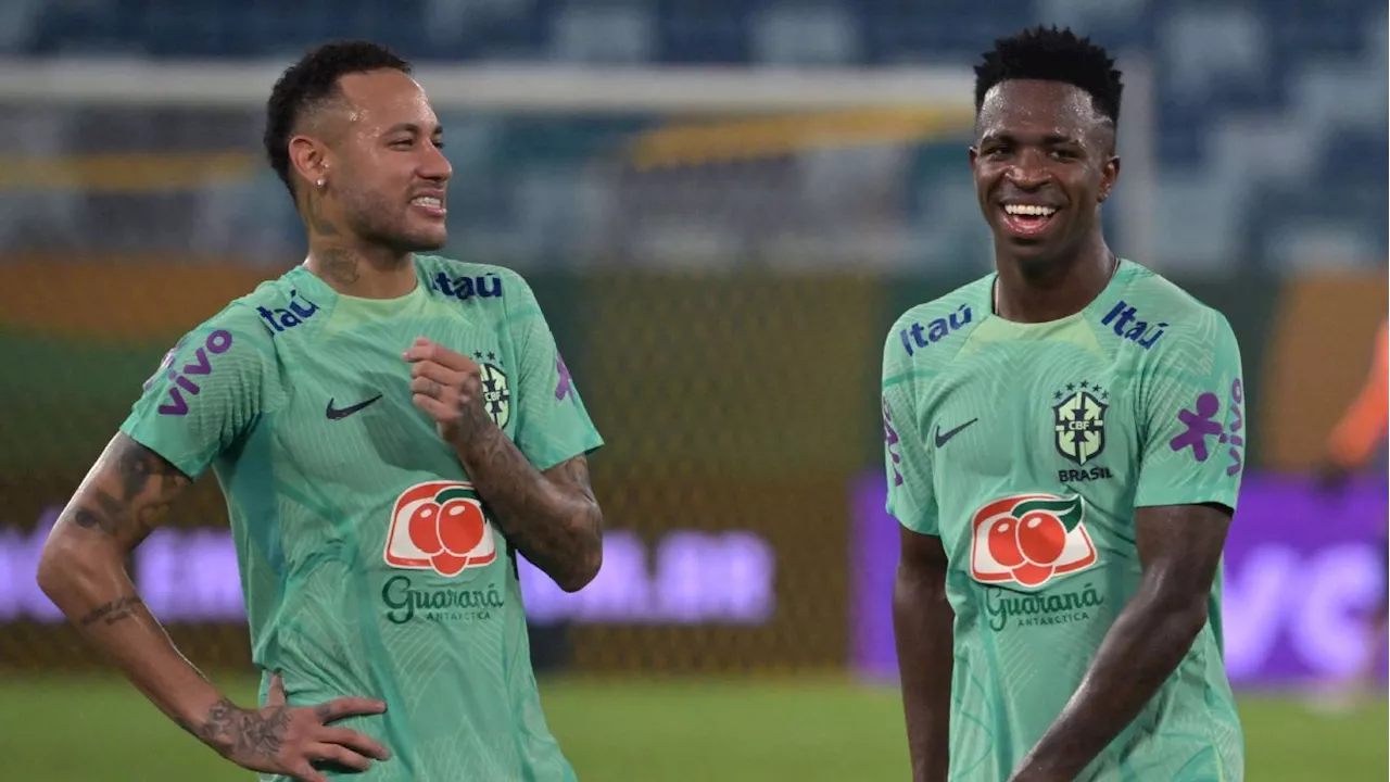 Dorival vê Vinicius Jr. sofrendo como Neymar na seleção para ser 'solução'