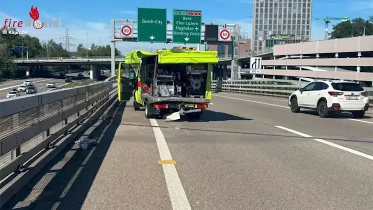 Schweiz: Motorrad kracht auf Autobahn in Heck eines Feuerwehr-Kleintanklöschfahrzeuges → 19-Jähriger schwer verletzt