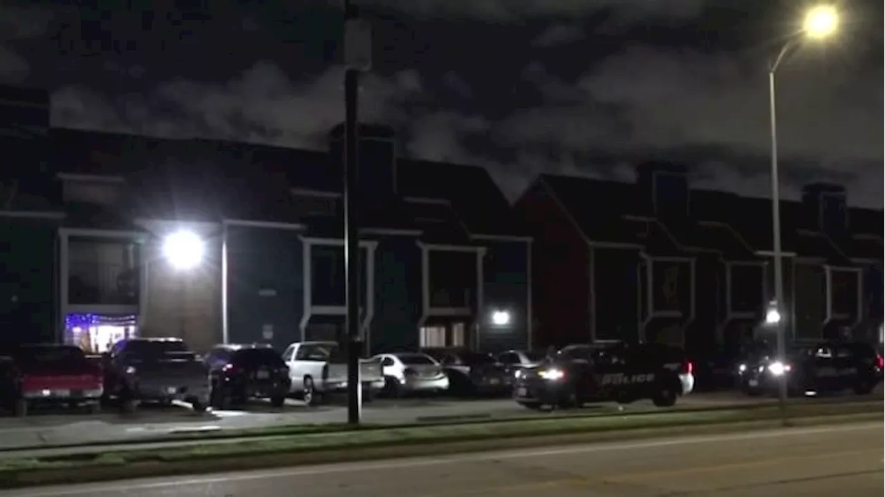 Investigation underway after man finds his roommate shot to death inside SW Houston apartment