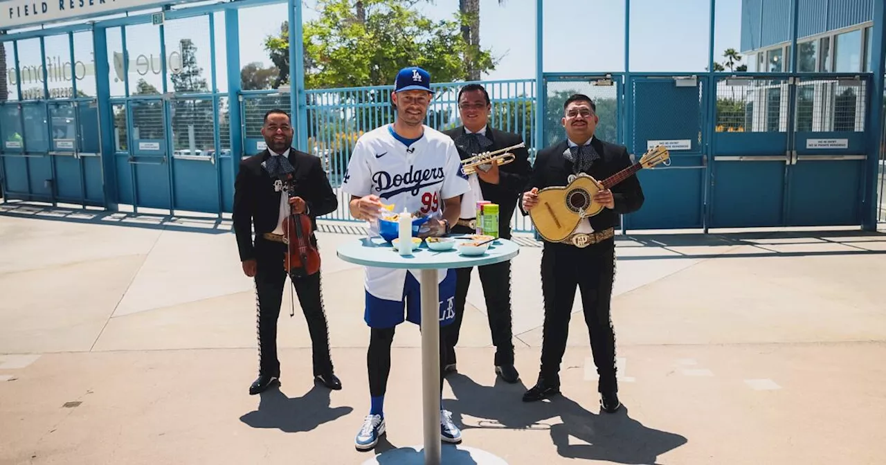 Los nachos de tinga de pollo llegan a Dodger Stadium en Mes de la Herencia Hispana