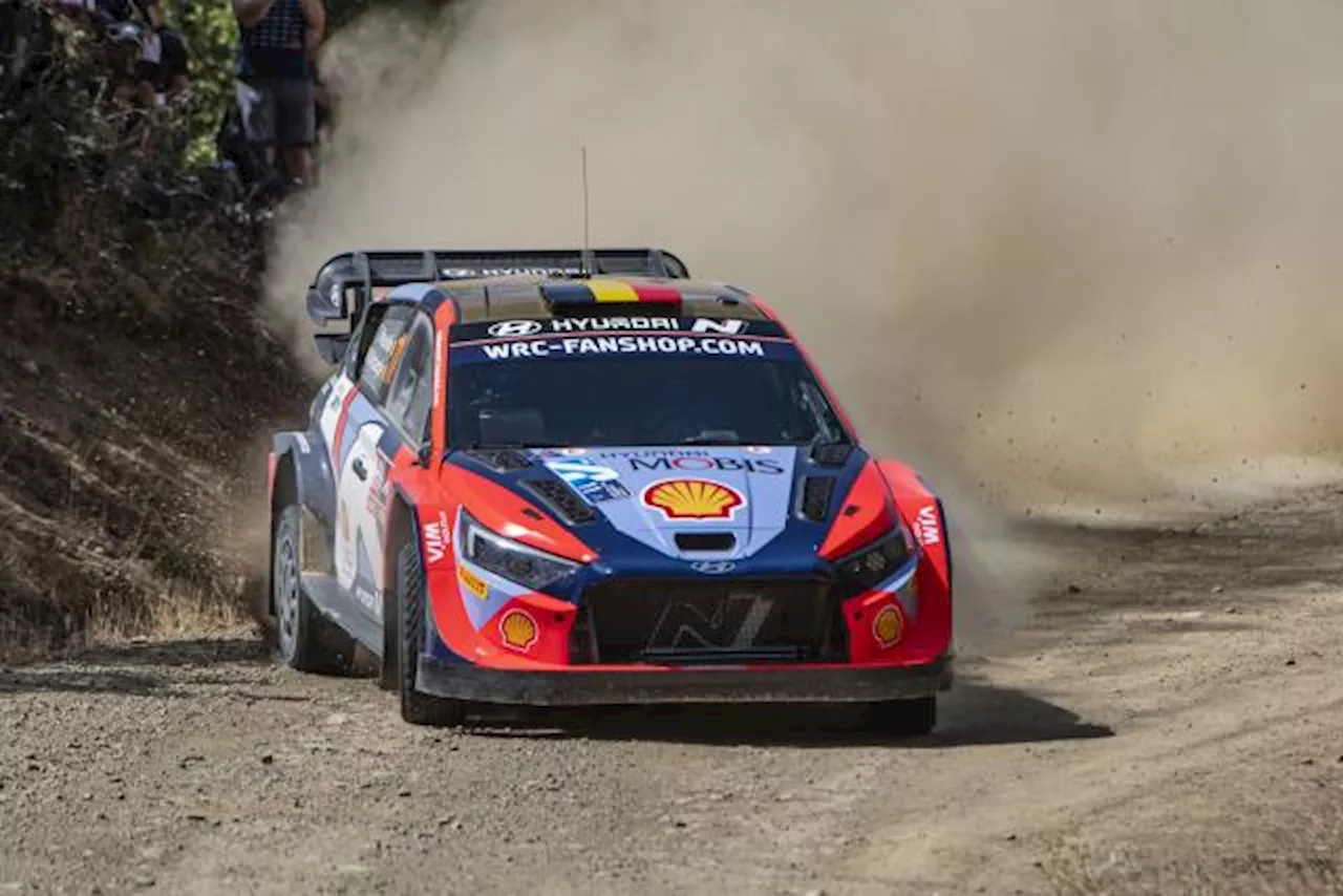 Thierry Neuville solidement installé en tête du Rallye de l'Acropole, Sébastien Ogier toujours 3e