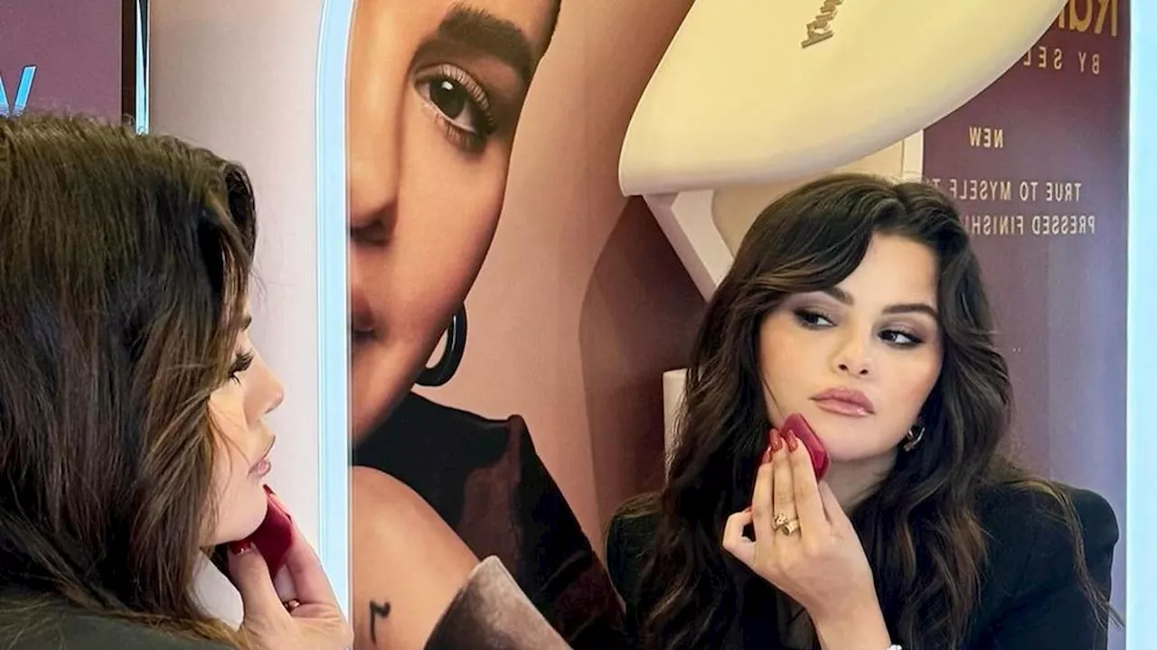 Selamat, Selena Gomez Resmi Jadi Miliuner Berkat Bisnis Kosmetik Rare Beauty