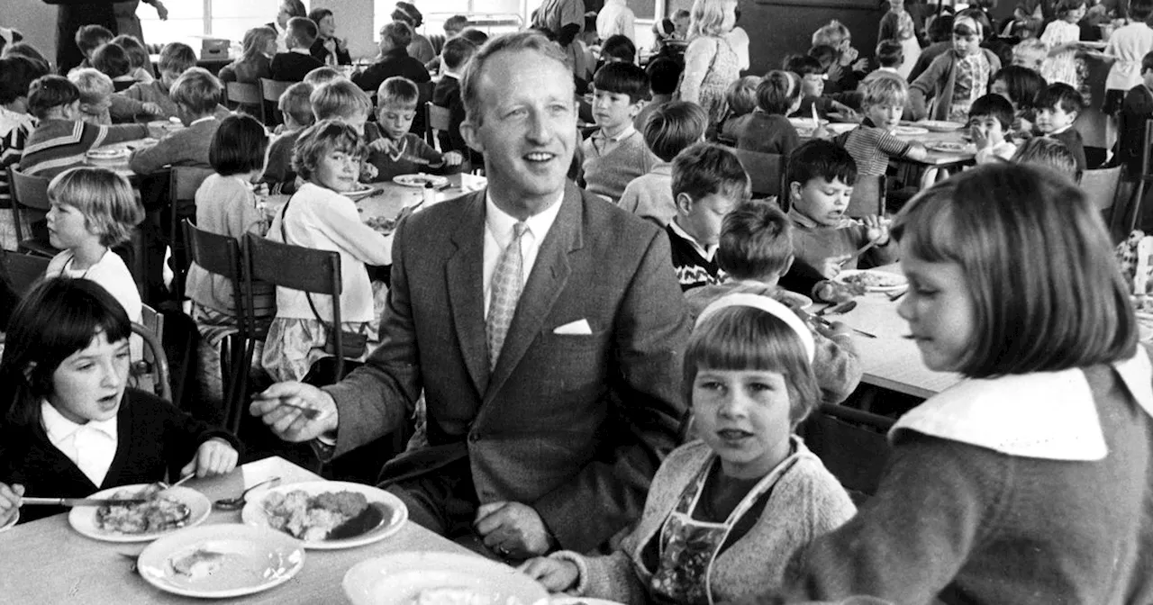 26 brilliant pictures of our school days in Lancashire from days gone by