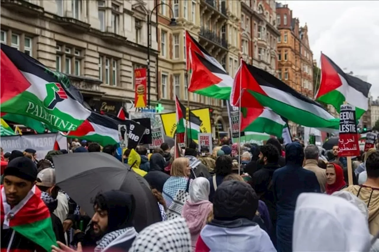 Ribuan Perunjuk Rasa di London Serukan Penghentian Pasokan Senjata ke Israel