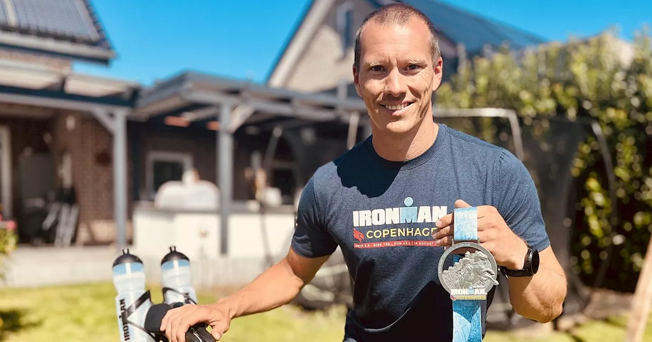 Mann aus dem Kreis Gütersloh lernt mit 39 Jahren schwimmen und bewältigt Ironman