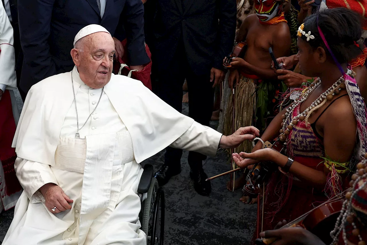 Pope Francis, in resource-rich Papua New Guinea, urges fair treatment for workers