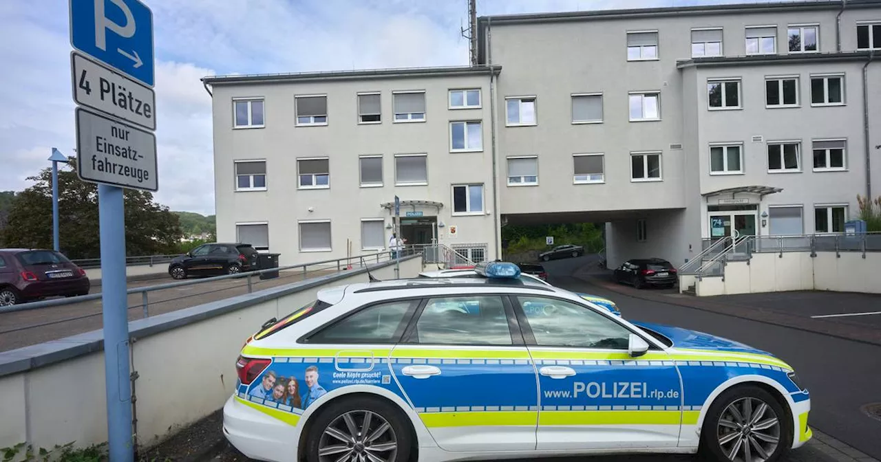 Linz: Nach Angriff auf Polizeiwache – Ermittlungen dauern an