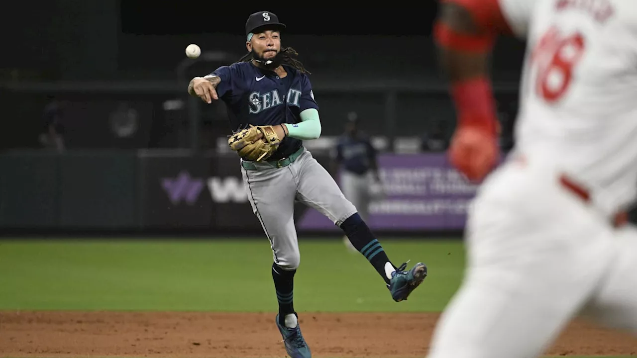 Seattle Mariners Offense Continues to Roll Against St. Louis Cardinals