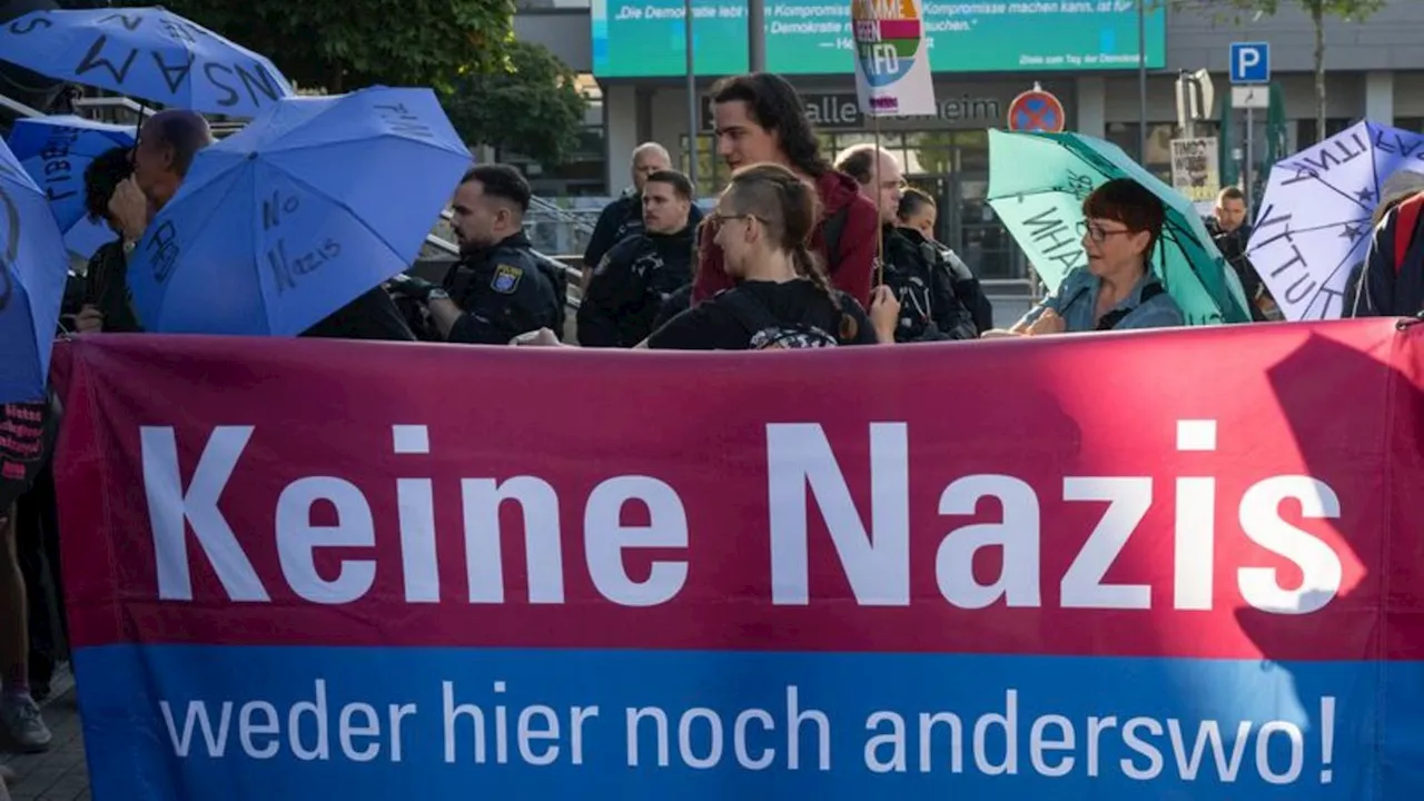 Proteste: Demonstrationen gegen AfD-Parteitag in Hofheim gestartet