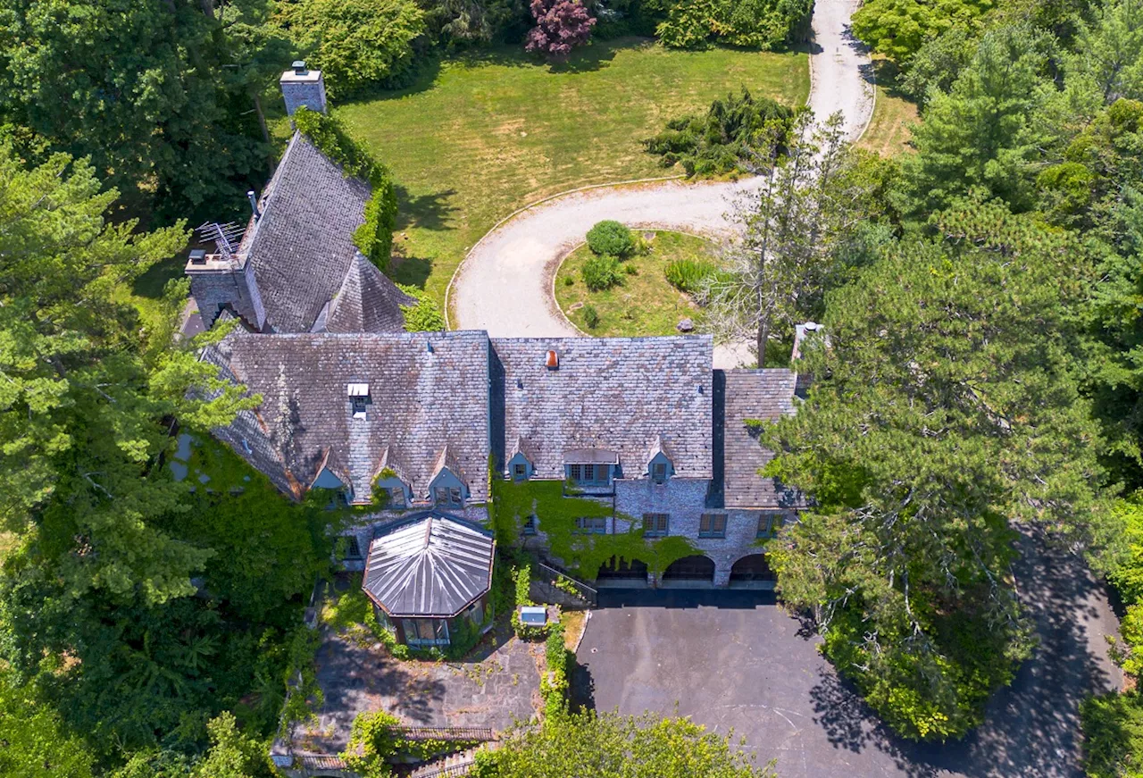 Inside abandoned £7MILLION 8-bed mansion left to rot by rich owner & set to be torn down complete with...