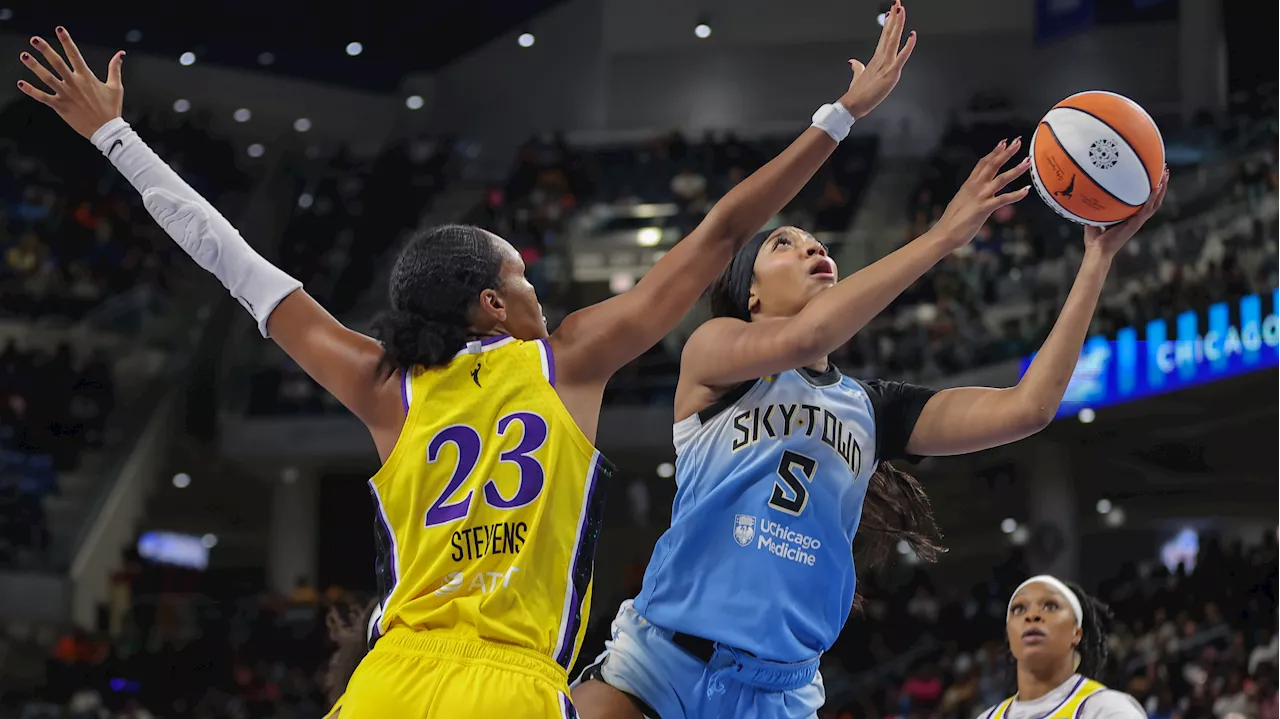 Reese scores 24, Sky ends seven-game skid with victory over Sparks