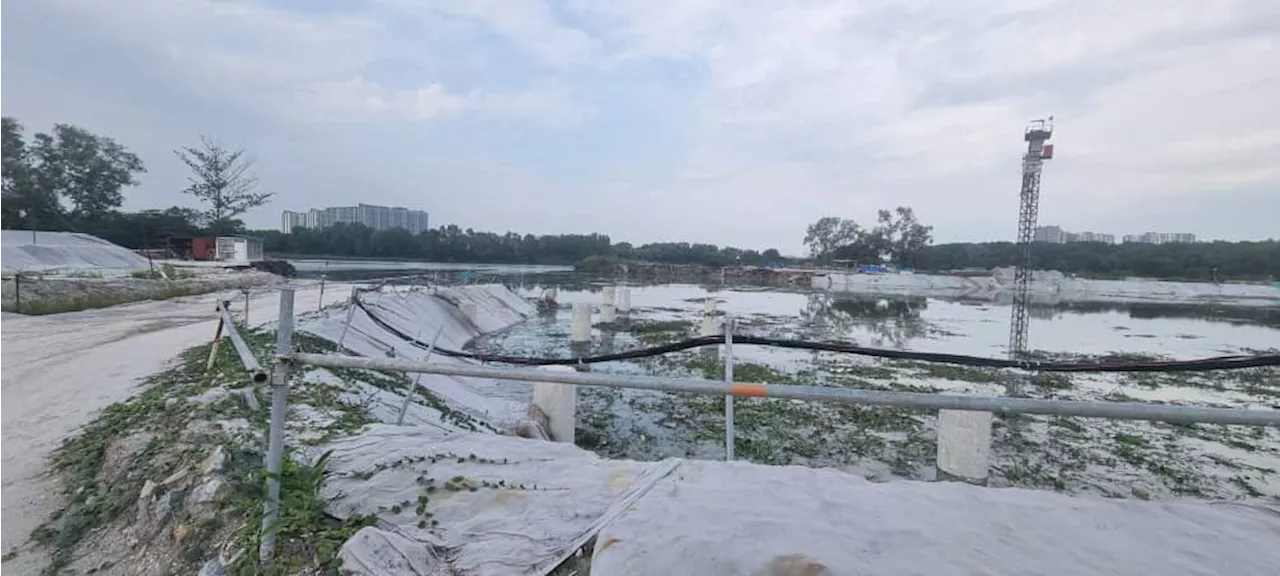 Runtuhan tebing sungai di Taman Mas, Puchong