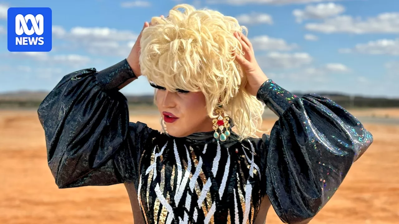 Broken Hill drag queens celebrate Priscilla, Queen of the Desert's impact 30 years on