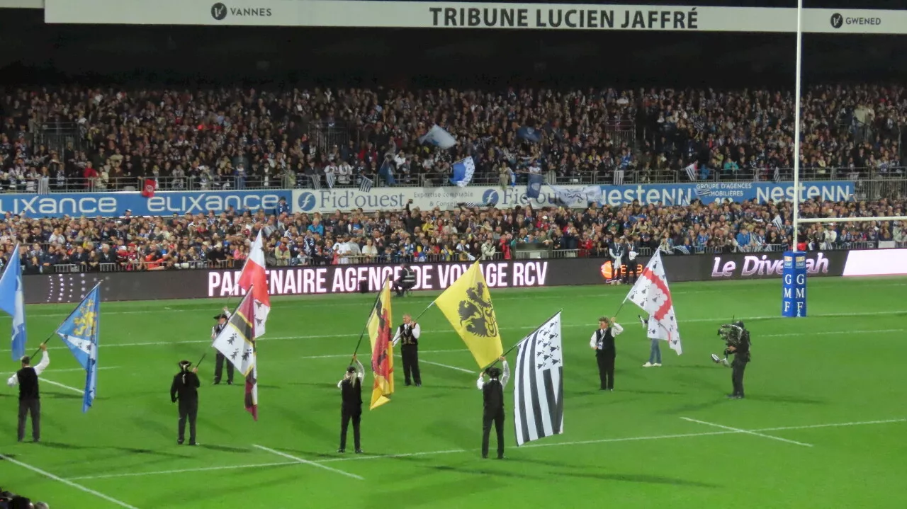 Rugby : les images du premier match du RC Vannes en Top 14 contre Toulouse