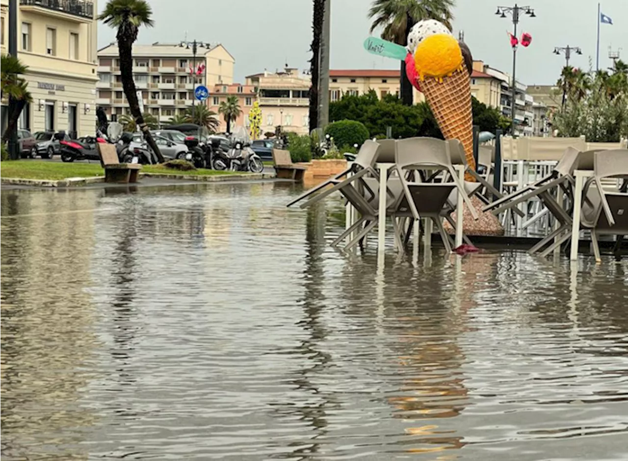 Pioggia, grandine e piccola tromba d'aria in Versilia