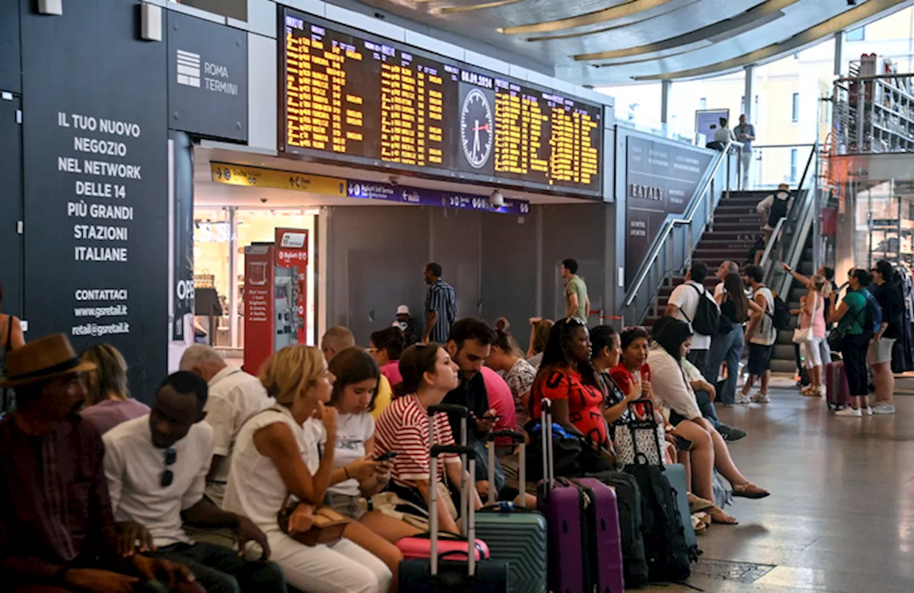 Stop a treni e mezzi pubblici, ancora scioperi