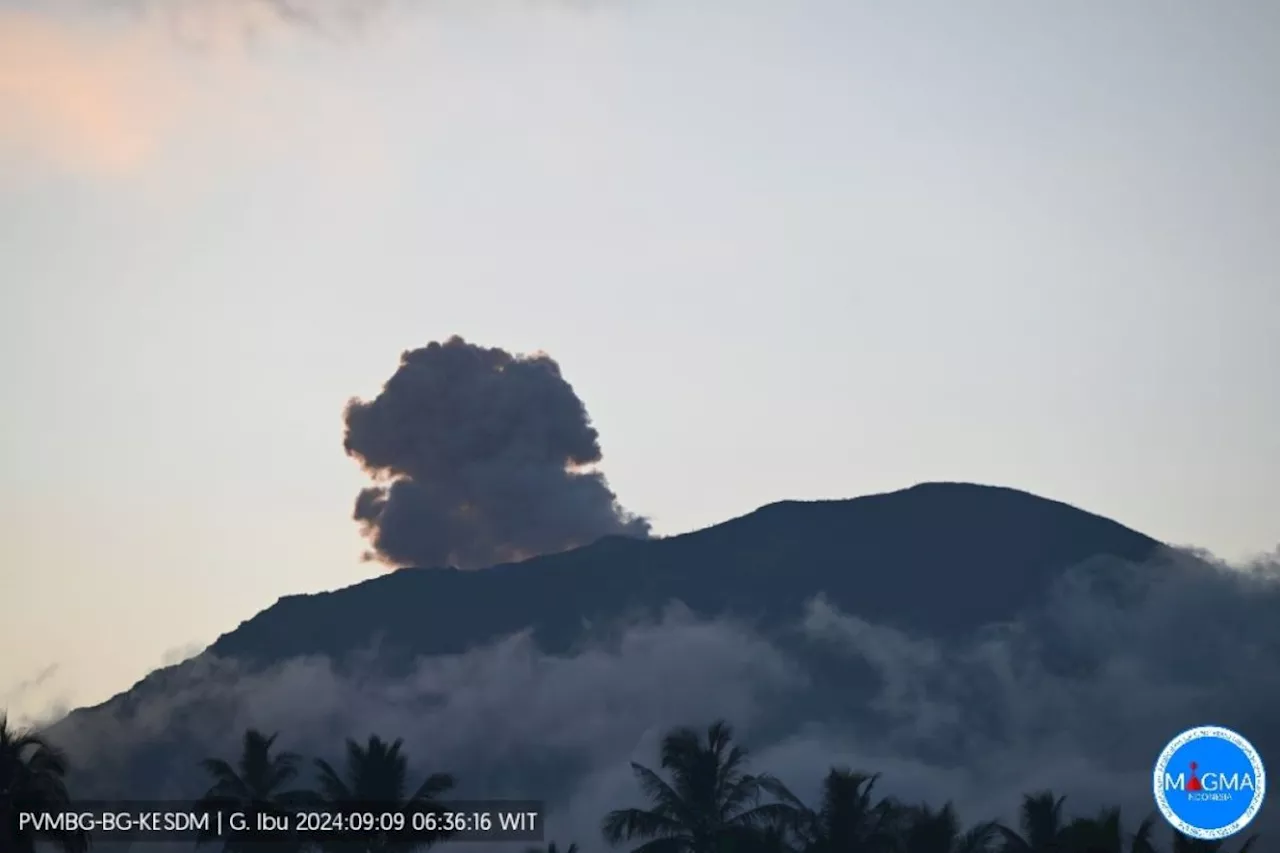 PVMBG: Gunung Ibu erupsi tiga kali pada Senin dini hari