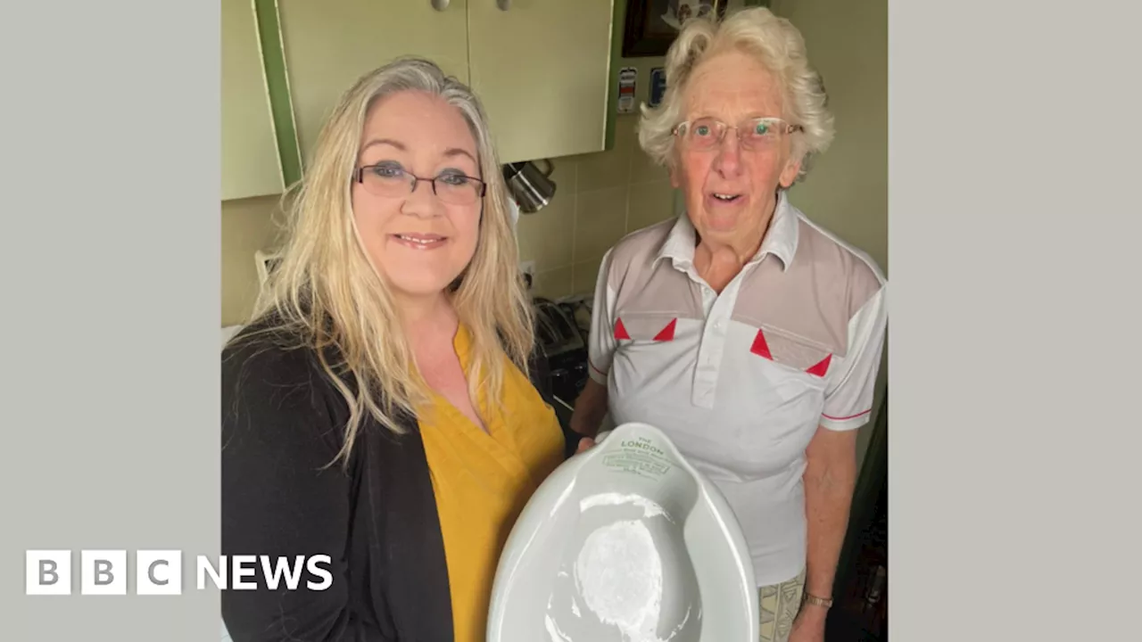 Suffolk and Peterborough: Bedpans to be exhibited at cathedral