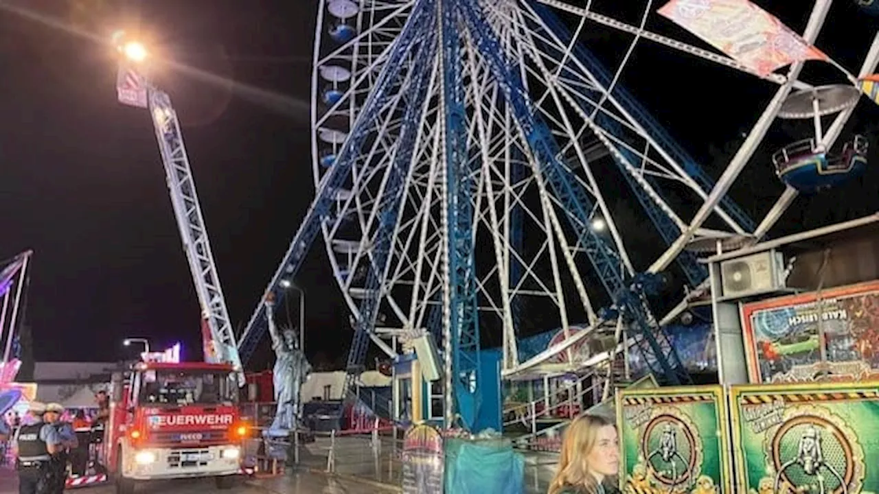 Großeinsatz bei Frankfurt : Stromausfall im Riesenrad