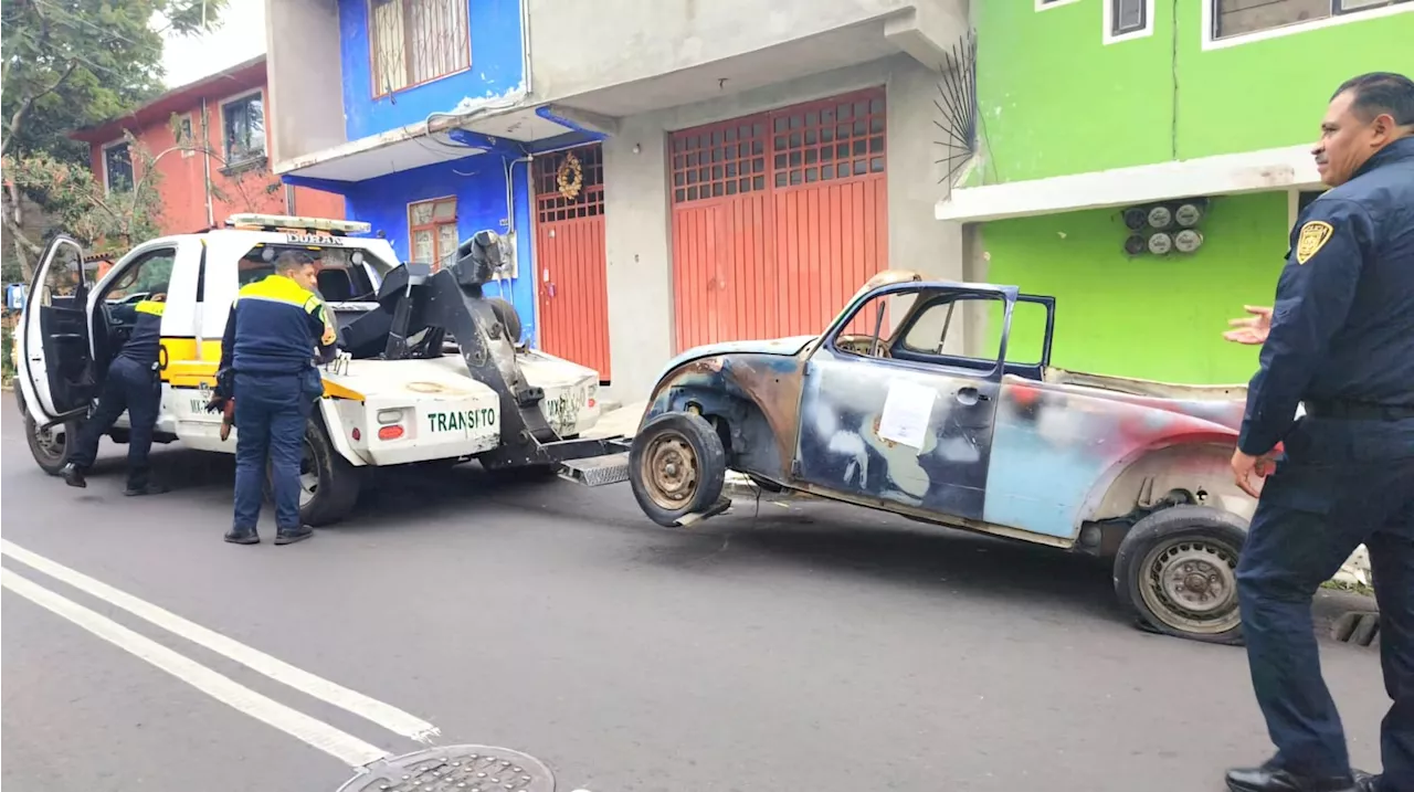 En tres años, la Alcaldía Coyoacán ha retirado de la vía pública casi mil carros abandonados