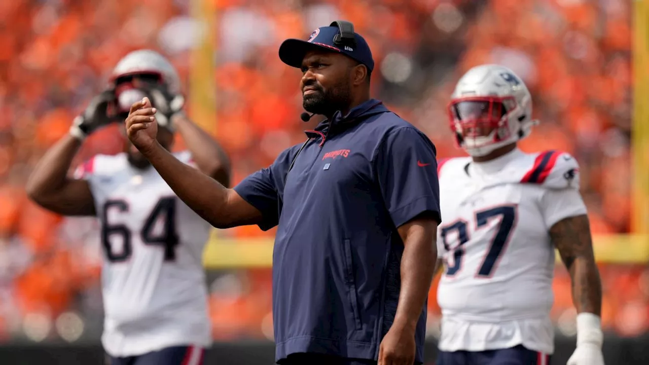 Patriots' Jerod Mayo gets game ball after first win as coach