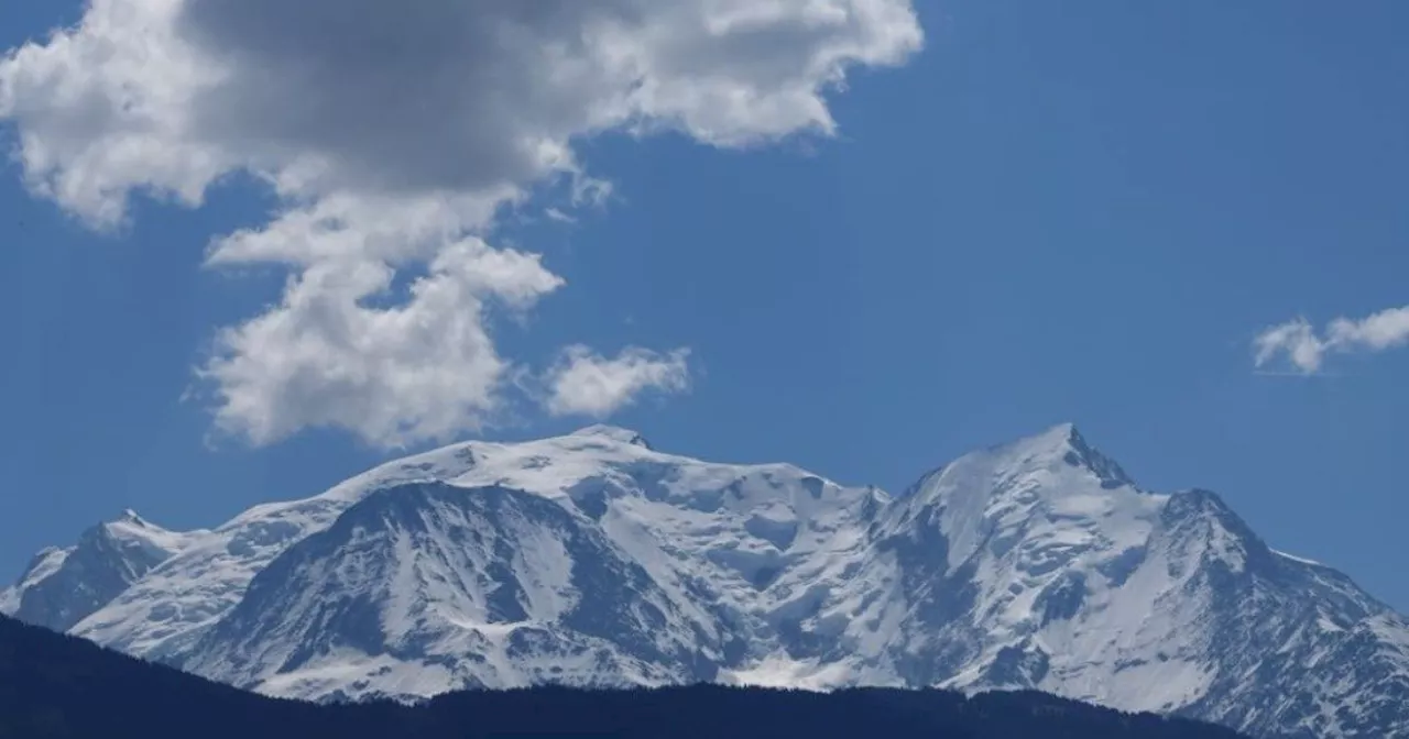 Quattro alpinisti dispersi sul Monte Bianco bloccati a causa del maltempo