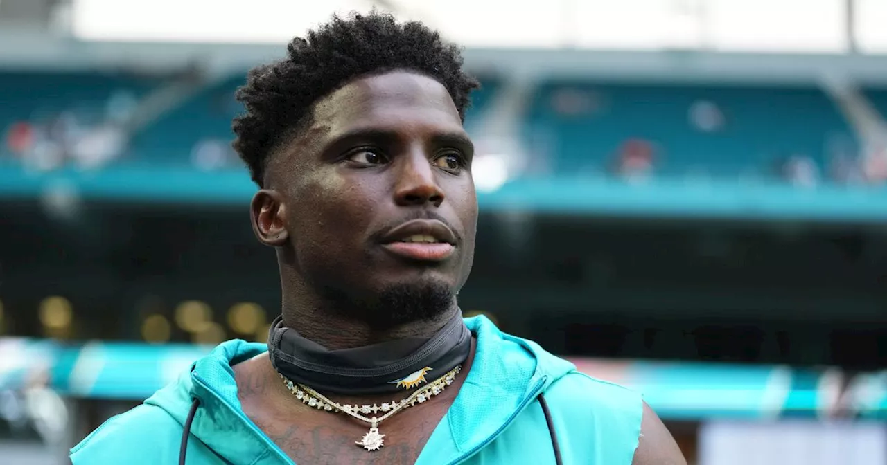 Miami Dolphins' Tyreek Hill Detained On His Way To The Game But Still Expected To Play