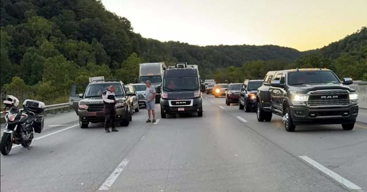 Kentucky gunman at large after wounding at least seven along highway