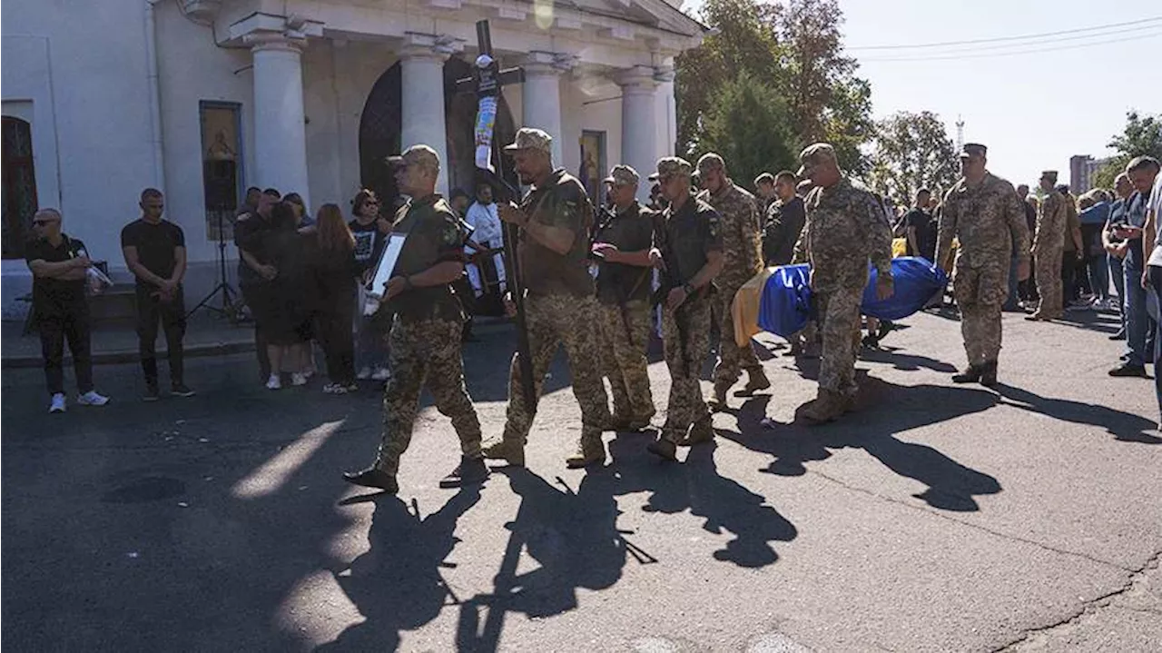 Украинские СМИ сообщили имена погибших при ударе по Полтаве офицеров ВСУ