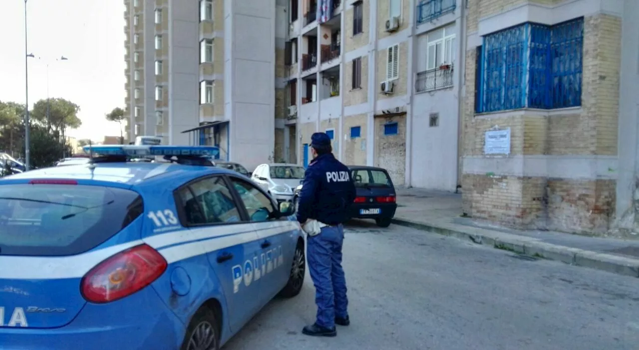 Scampia, agguato dal barbiere: Camillo Esposito ucciso da un sicario con 12 colpi di pistola. Aveva 29 anni