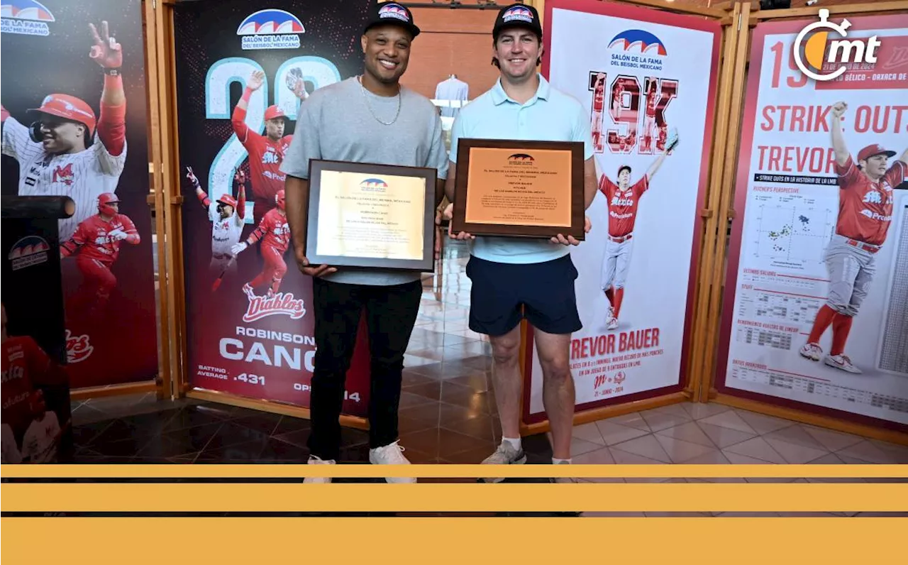 Trevor Bauer y Robinson Canó reciben distinción del Salón de la Fama