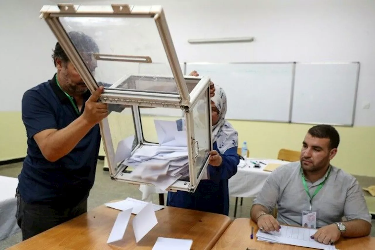 Présidentielle en Algérie: résultats attendus, victoire pressentie de Tebboune