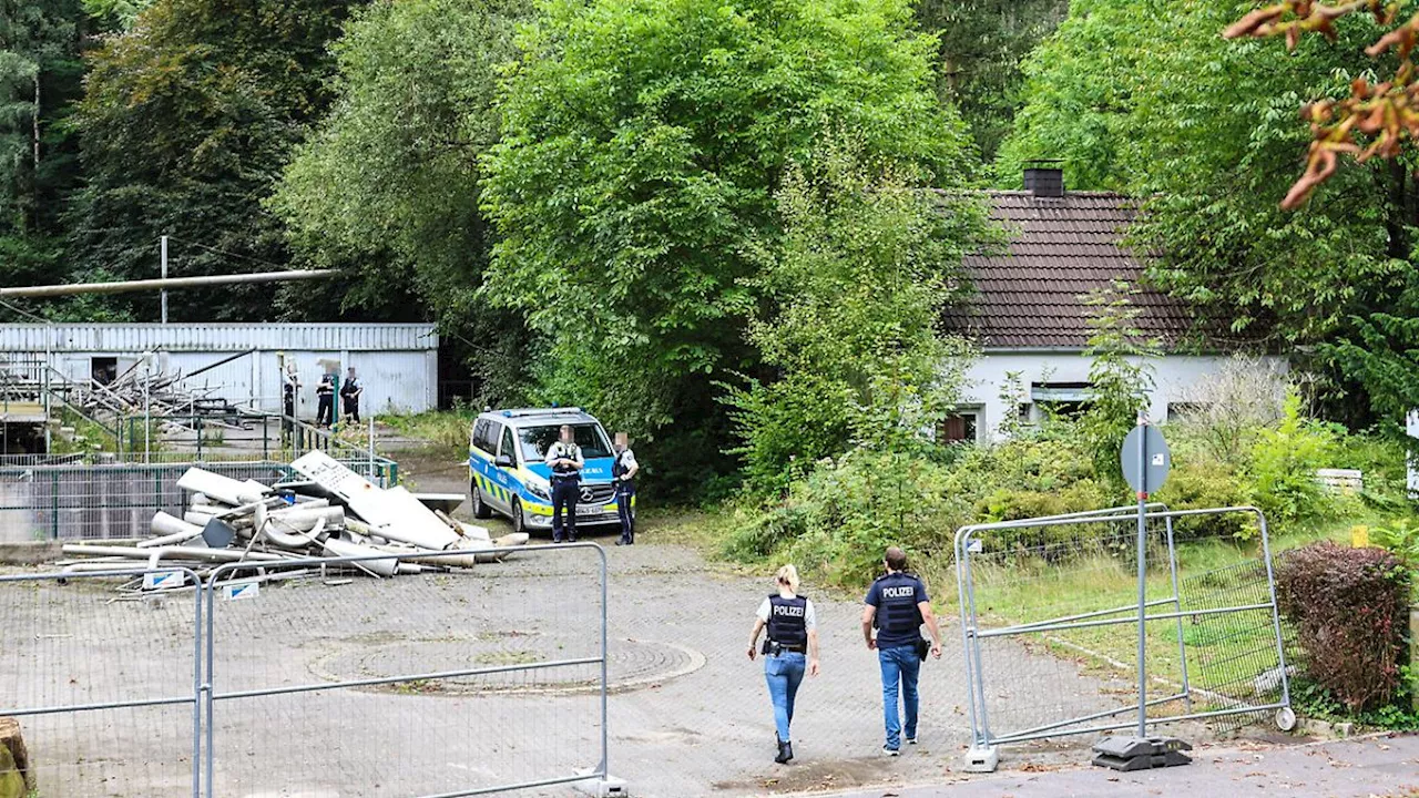 Polizei nimmt vier Personen fest: Staatsschutz ermittelt wegen Gruppenvergewaltigung in Iserlohn