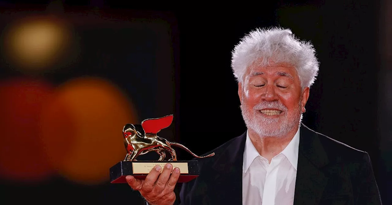 Schweres Thema, leichter Film: Almodóvar gewinnt in Venedig