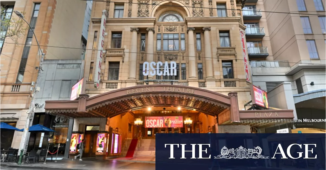 Boos for lord mayor’s Regent Theatre sell-off plan