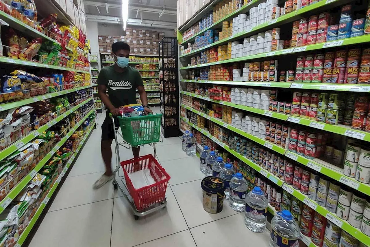 Wholesale price growth slows to 2.4% in July